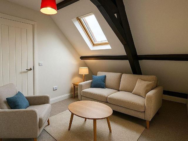 Apartment for rent in Mile House, Hull
