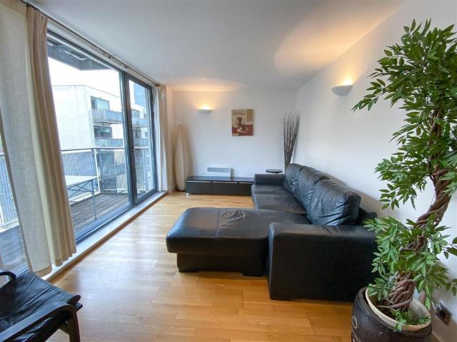 Flat for rent in Georgia, Greater Manchester