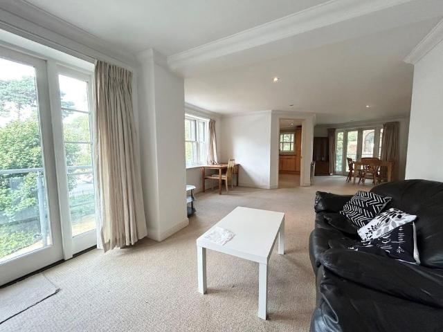 Apartment for rent in West Cliff, Bournemouth