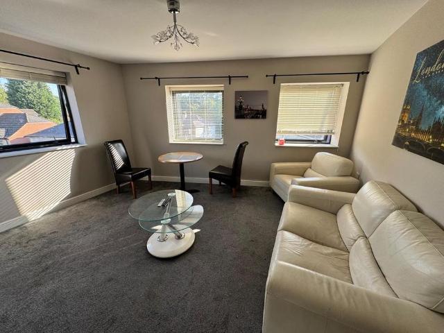 Apartment for rent in Goldthorn Hill, West Midlands