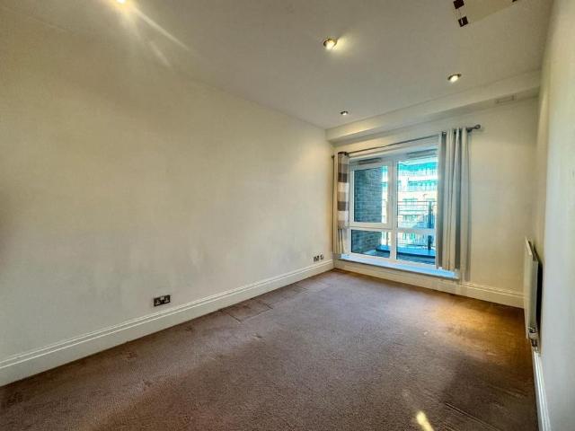 Apartment for rent in Royal Borough of Kensington and Chelsea, Greater London