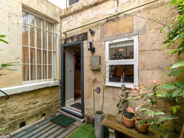 Flat for rent in Grosvenor, Bath