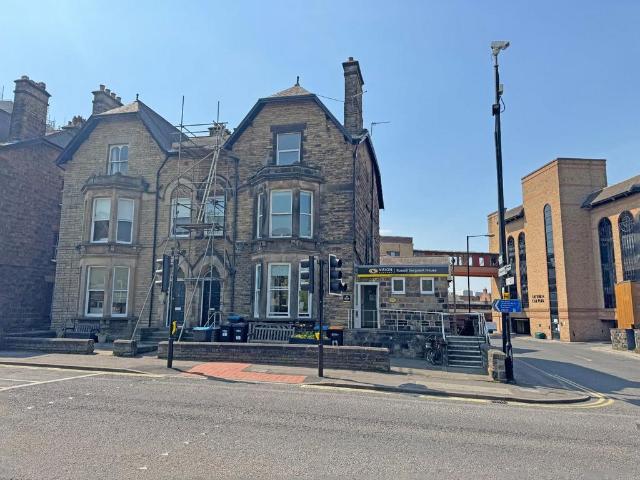 Flat for rent in Low Harrogate, Harrogate