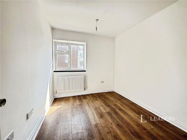 Apartment for rent in The Polygon, City Of Southampton
