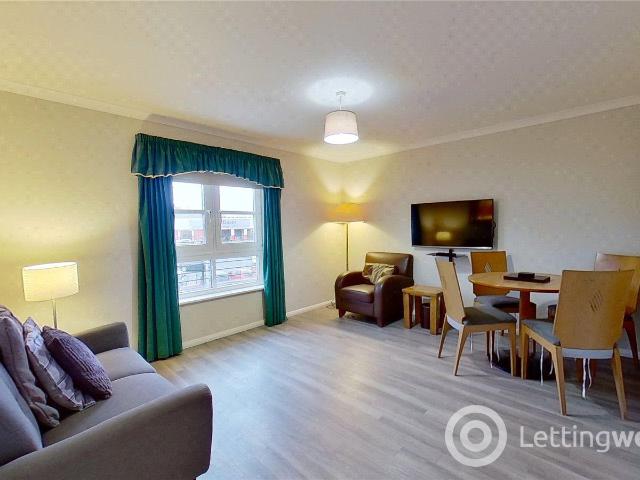 House for rent in Gayfield, Broughton