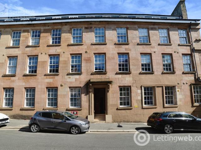 House for rent in Castlehead, Glenburn