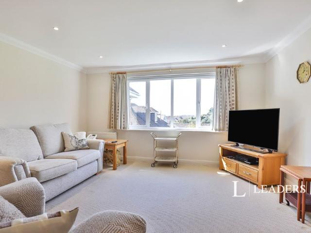 Apartment for rent in Old Milton, Ashurst Bridge