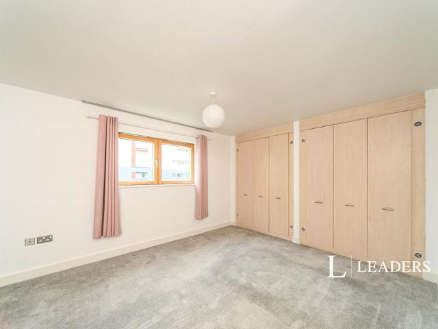 Apartment for rent in Sovereign Harbour, Eastbourne