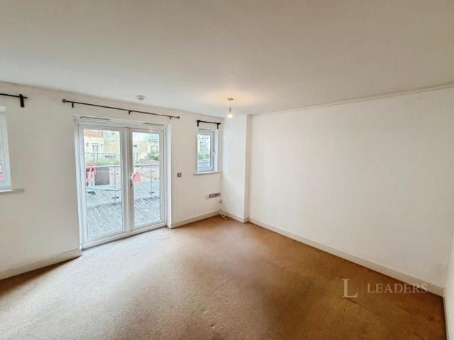 Apartment for rent in Eastern Docks, Southampton