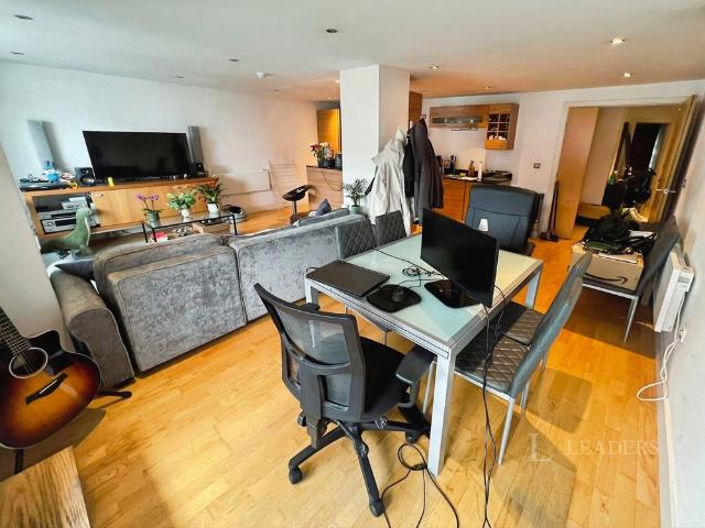Apartment for rent in Richmond Hill, West Yorkshire
