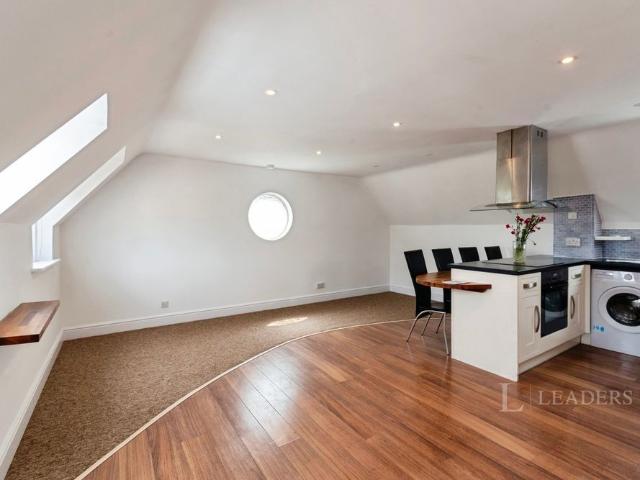Apartment for rent in Chipping Hill, Essex