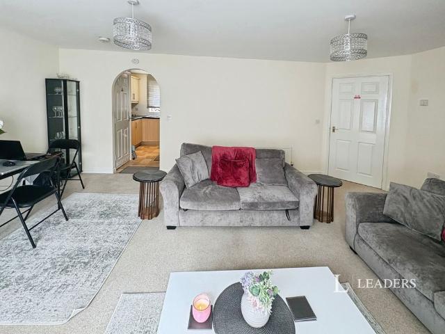Apartment for rent in Elmfield, Leicestershire