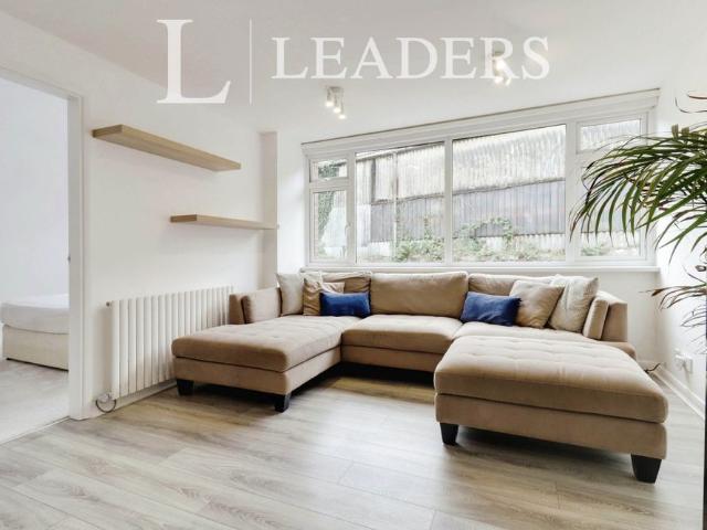 Apartment for rent in Elmfield, Leicestershire