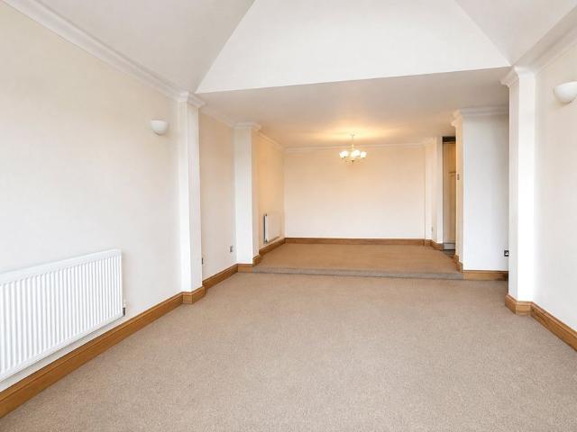 Apartment for rent in Port Solent, Portsmouth