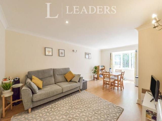 Room for rent in St Albans, Five Acres