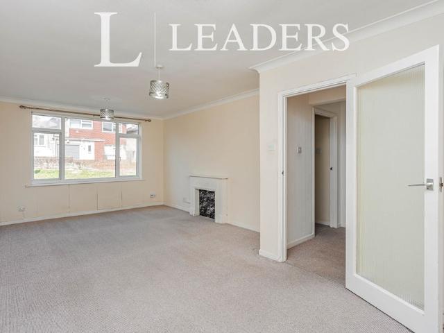 Apartment for rent in World's End, Perryfields