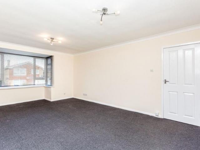 Apartment for rent in World's End, Mid Sussex