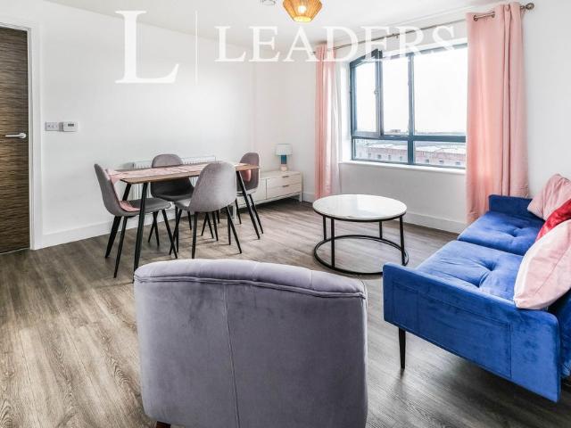 Apartment for rent in Chinatown, Calderstones