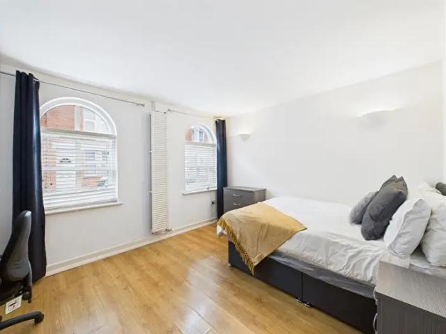 Apartment for rent in Elmfield, Leicestershire