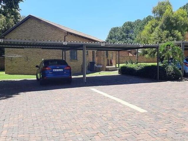 Apartment for rent in Nooitgedacht, Gauteng