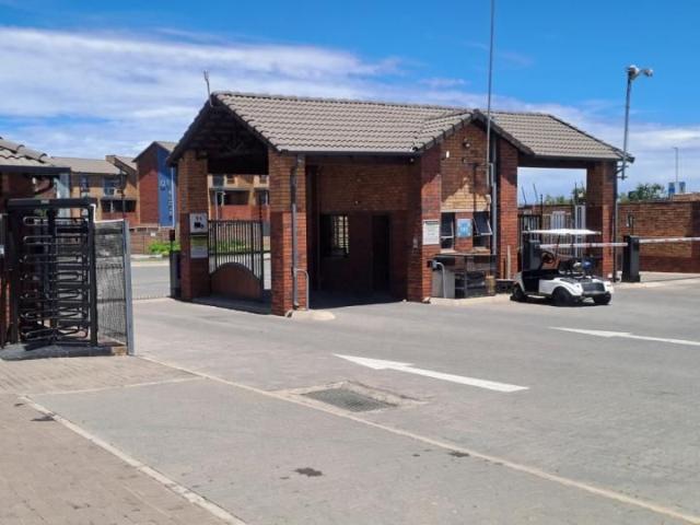 Apartment for rent in Newtown, Vosloorus
