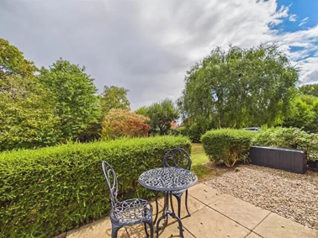 Apartment for rent in Monkspath, West Midlands