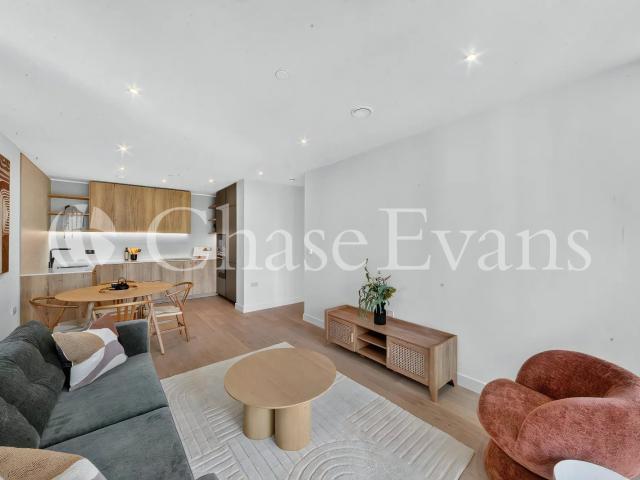 Apartment for rent in Aylesbury Estate, Greater London