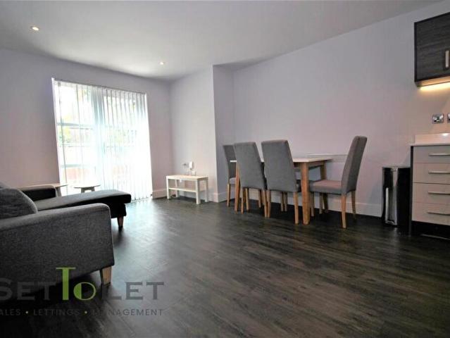 Apartment for rent in St Matthew's, Old Wharf