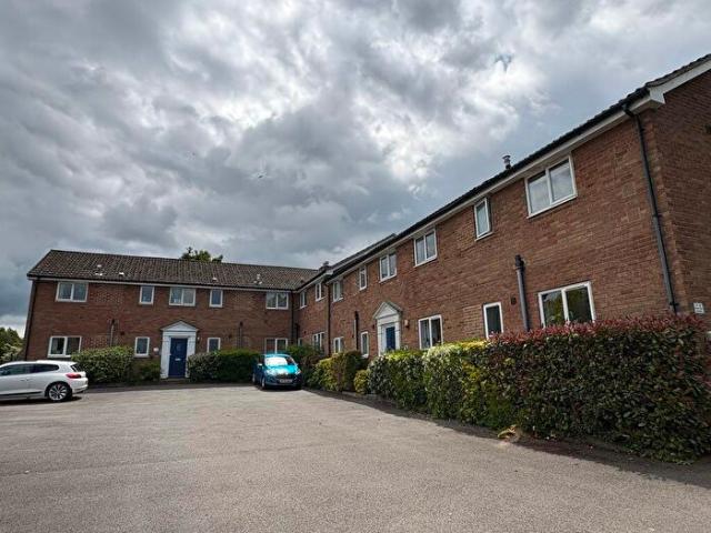 Apartment for rent in Berrick Salome, Oxfordshire