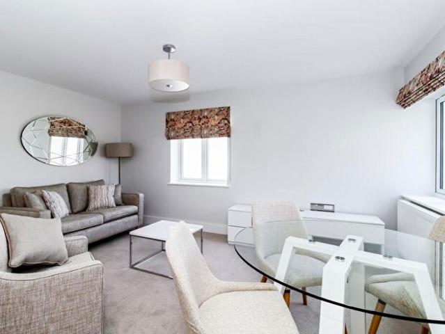 Apartment for rent in Thrupp, Evershot