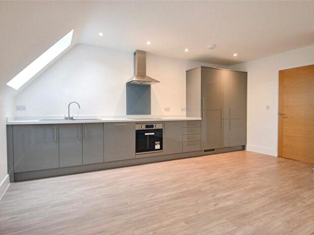 Apartment for rent in Blossomfield, West Midlands