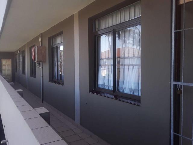 Apartment for rent in Seaview, Kwazulu-natal