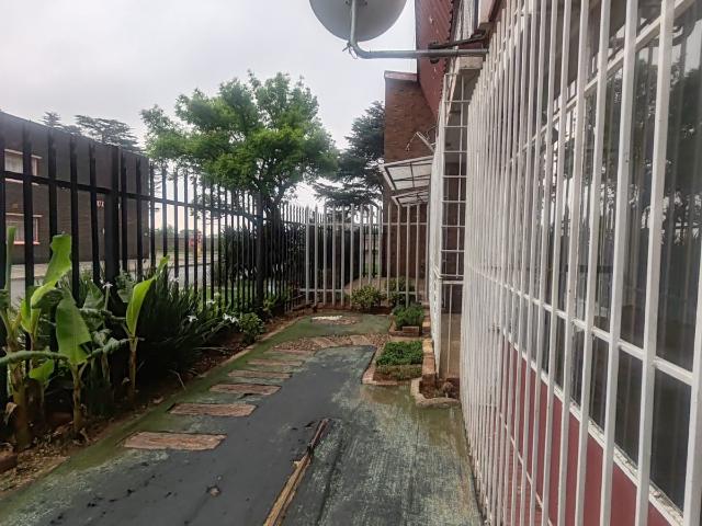Apartment for rent in Huntingdon, Brakpan