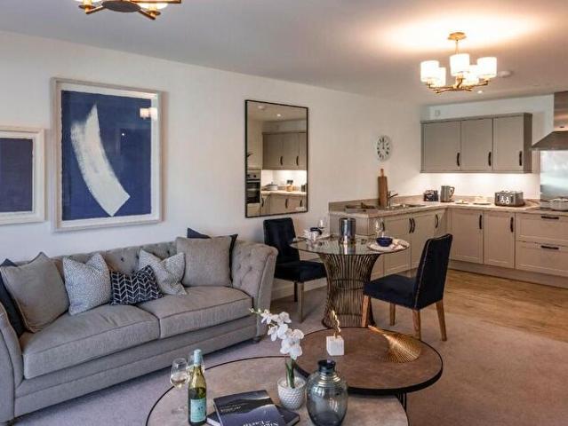 Apartment for rent in California, Littleover