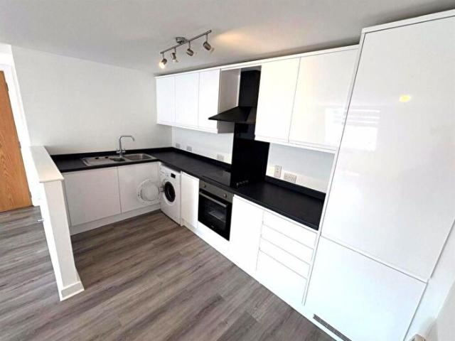 Apartment for rent in Abbey Park, Barton In Fabis