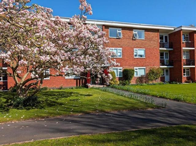 Apartment for rent in Milverton, Green Close