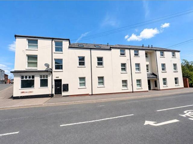 Apartment for rent in Sydenham, Green Close