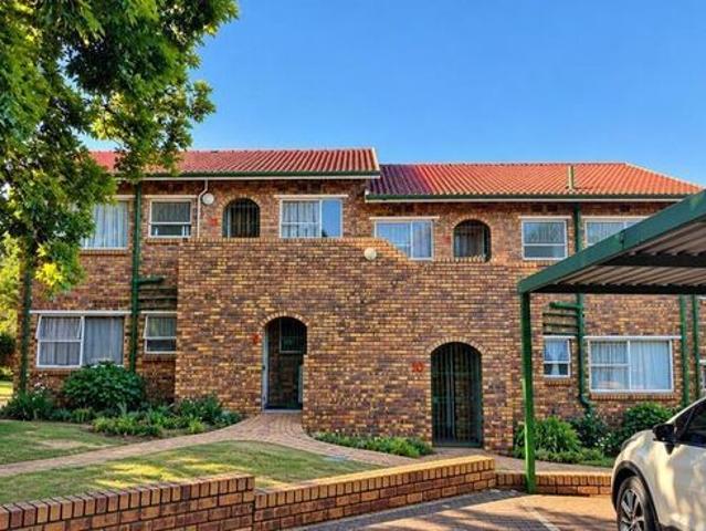 Apartment for rent in Buccleuch, Sandton