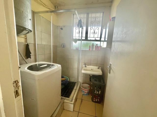 Apartment for rent in Seaview, Kwazulu-natal
