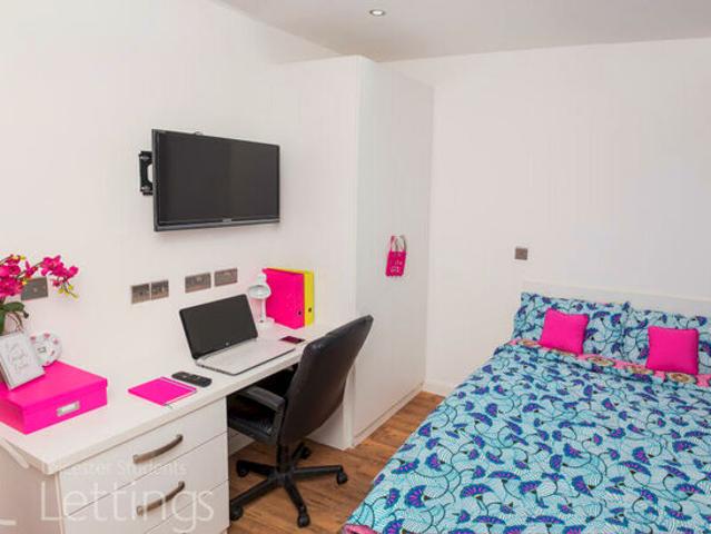 Apartment for rent in Highfields, Old Wharf