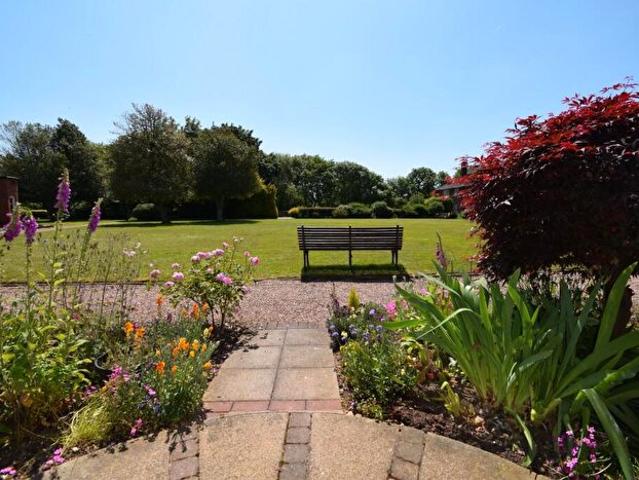 Apartment for rent in Egginton, East Midlands