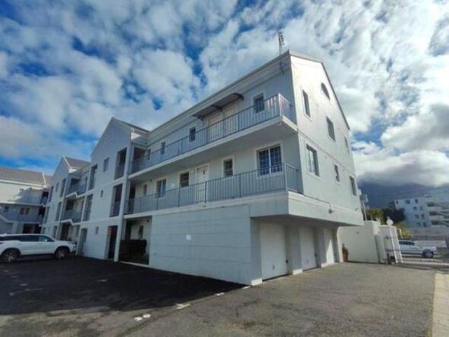 Apartment for rent in Cape Town Ward 115, Cape Town