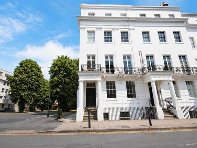 Apartment for rent in Milverton, Green Close