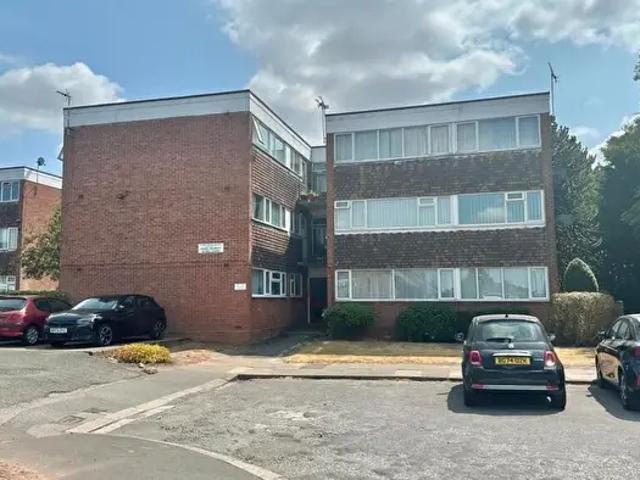 Apartment for rent in Tollbar End, West Midlands