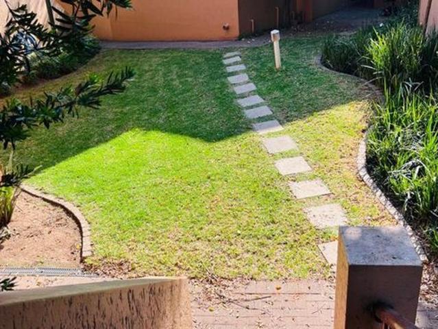 Apartment for rent in Douglasdale, Randburg