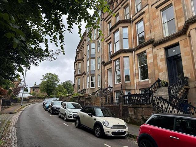 Apartment for rent in Dowanhill, Scotland