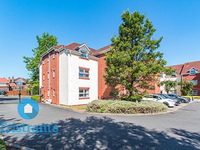 Apartment for rent in Compton Acres, Barton In Fabis