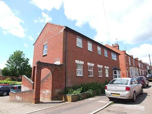 Apartment for rent in Crow Hill, Irthlingborough