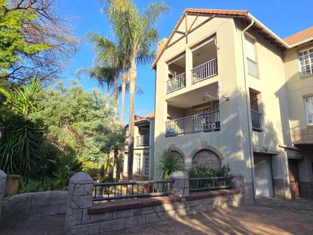 Apartment for rent in Faerie Glen, Gauteng
