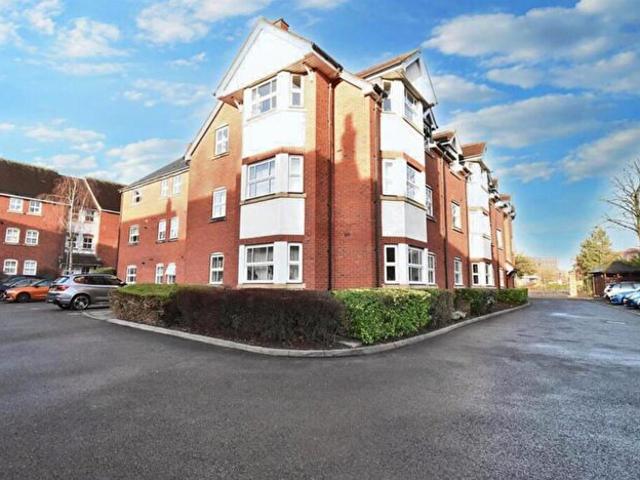 Apartment for rent in Elmdon, West Midlands